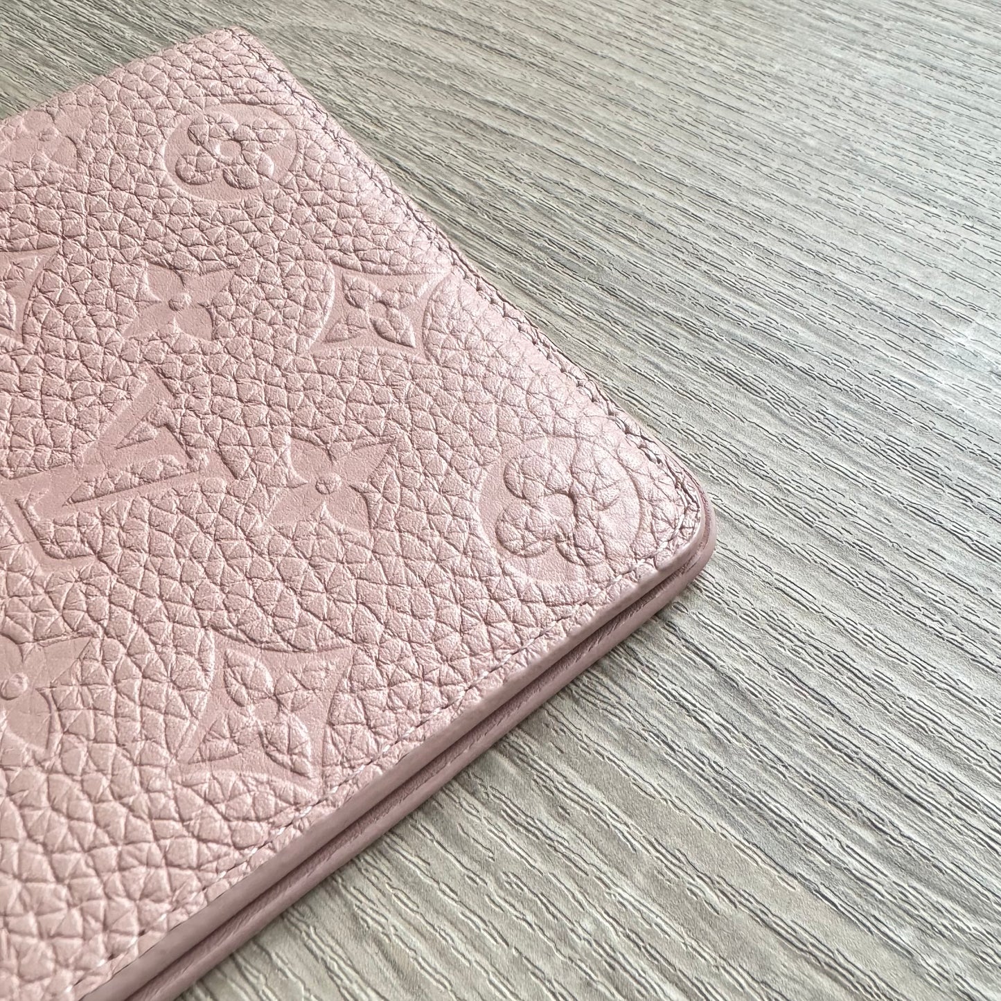 Louis Vuitton Emprinte Monogram Agenda Cover Rose Ballerine
