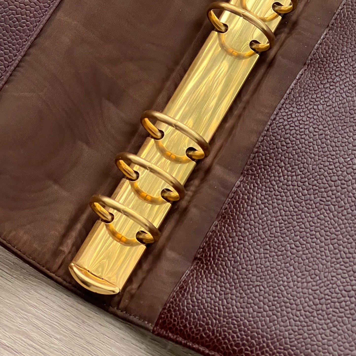 Chanel Timeless CC Black MM Agenda Cover Planner Notebook Cover - Pre-owned
Dimensions: 5" x 7.25" (MM A6 Size)
Brand: Chanel
Color: Black
Material: Caviar Leather