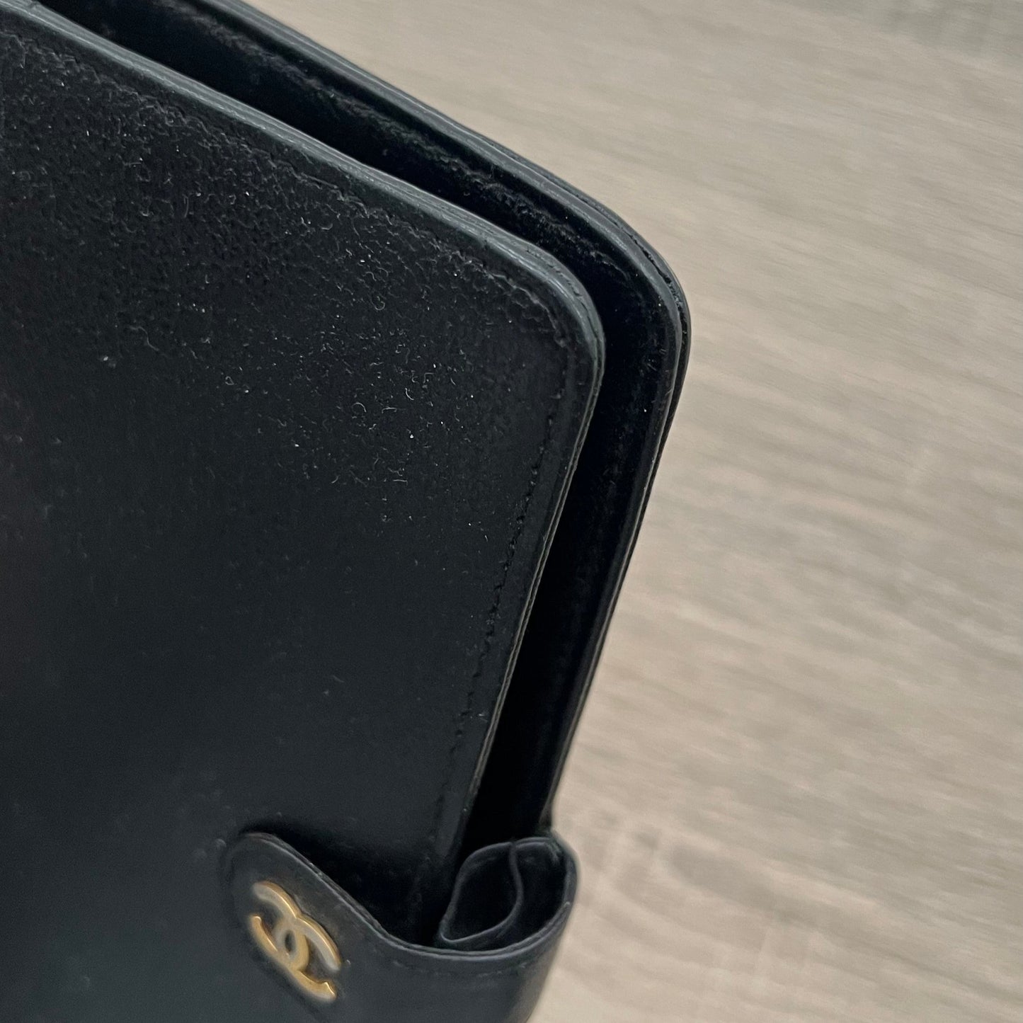 Chanel Classic Logo Clasp Black MM Agenda