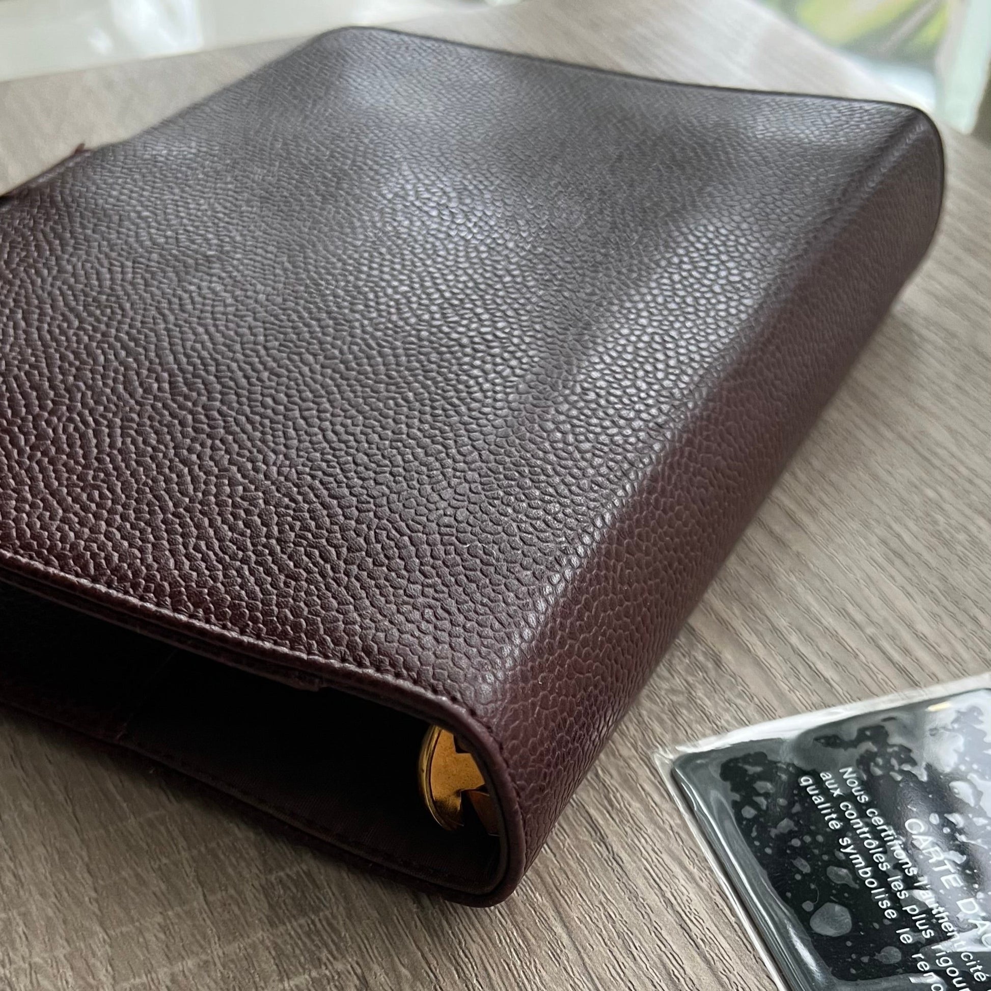 Chanel Timeless CC Black MM Agenda Cover Planner Notebook Cover - Pre-owned
Dimensions: 5" x 7.25" (MM A6 Size)
Brand: Chanel
Color: Black
Material: Caviar Leather