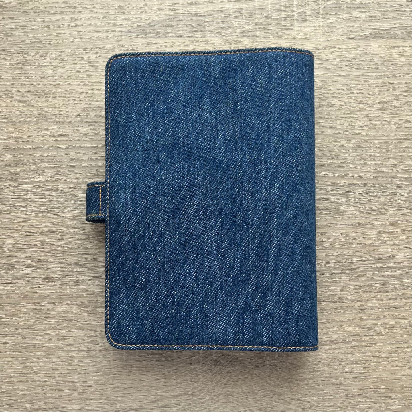 Chanel Timeless CC Denim MM Agenda
