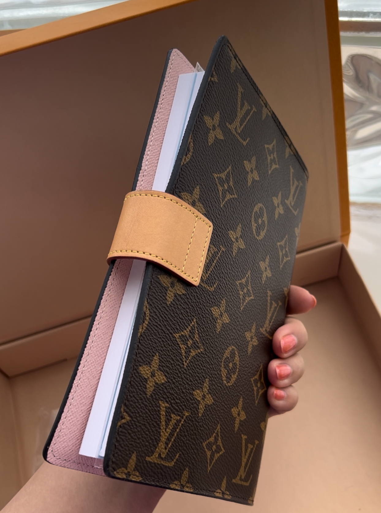 LV Monogram Paul Lockme MM Agenda Cover