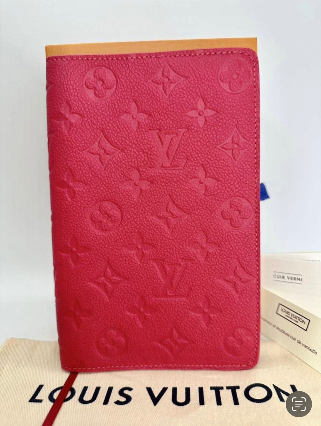 Louis Vuitton Empreinte Monogram Agenda Cover Freesia