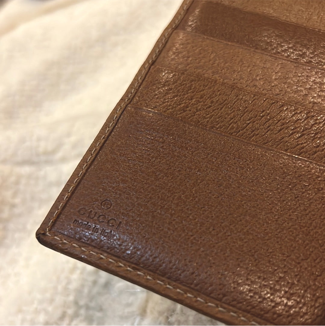 Gucci Monogram Brown MM Agenda