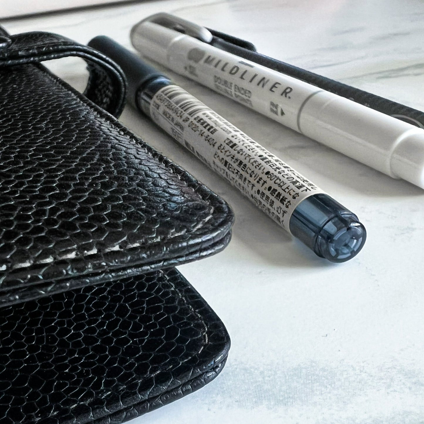 Chanel Timeless CC 黒色 MM 手帳カバー