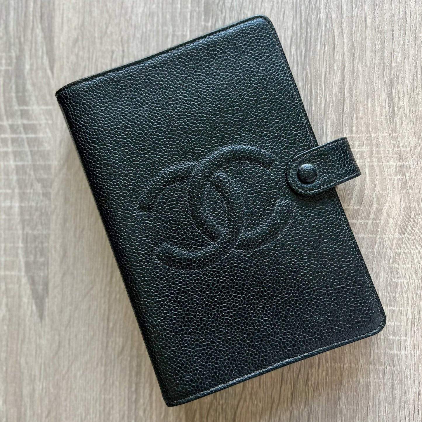 Chanel Timeless CC 黒色 MM 手帳カバー