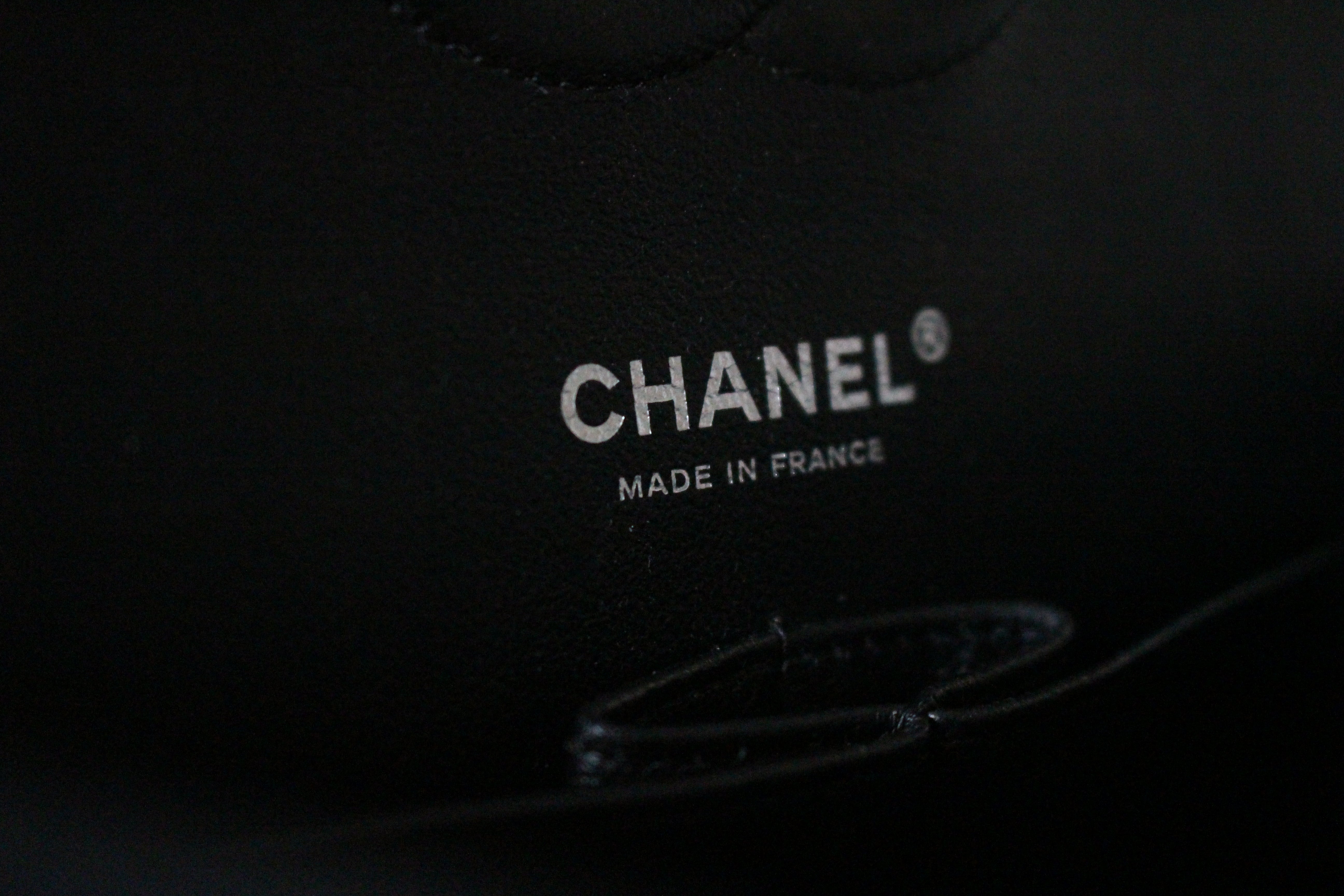Chanel19 Organizer