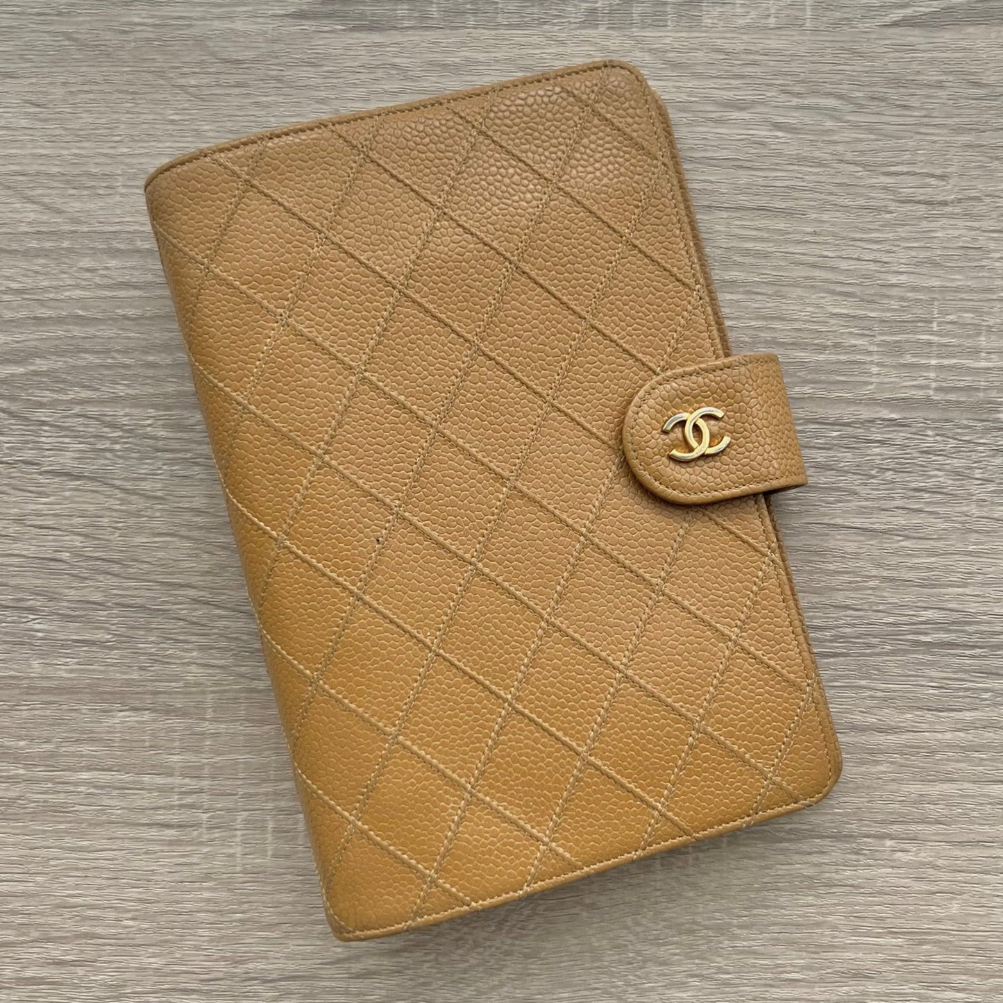 Chanel Matrasse Quilted Beige MM Agenda