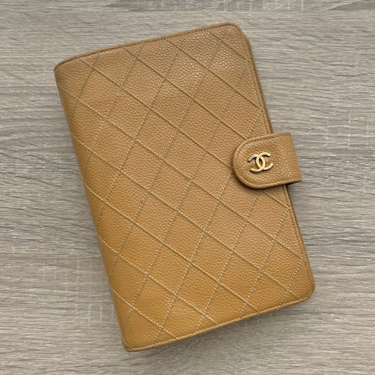 Chanel Matrasse Quilted Beige MM Agenda