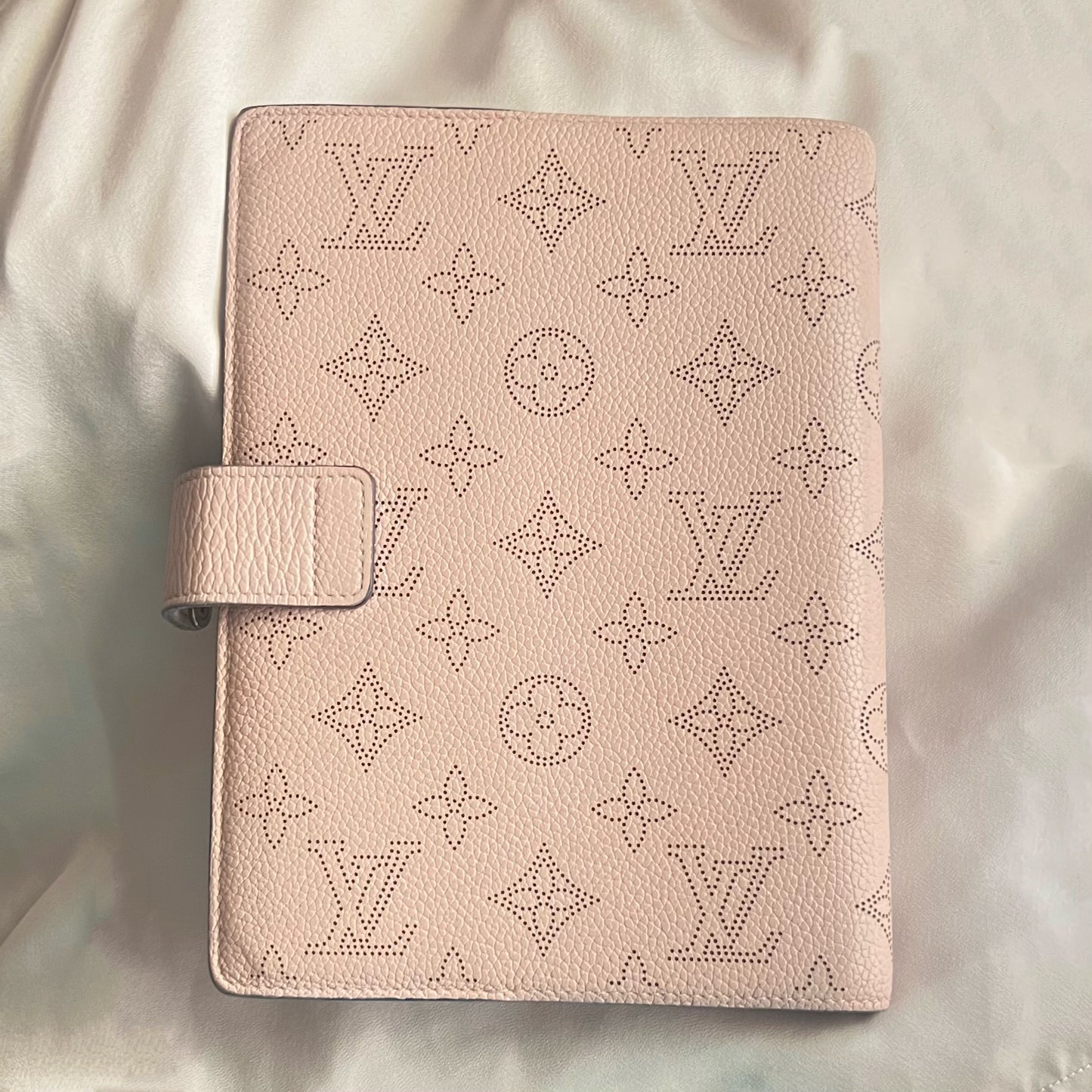 LV Paul Mahina Magnolia Agenda Planner Notebook Cover Pre-owned