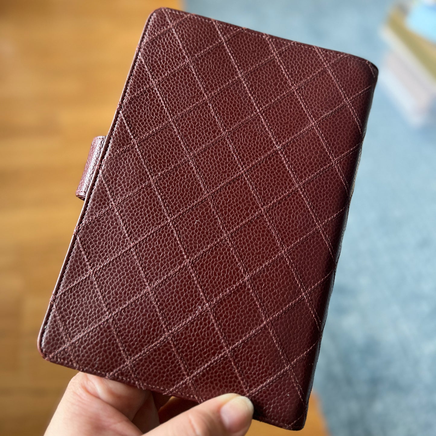 Chanel Matrasse Quilted Burgandy MM agenda